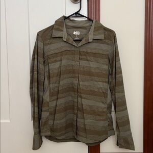 REI Womens Sahara Hiking Button Up Long Sleeve Shirt Small